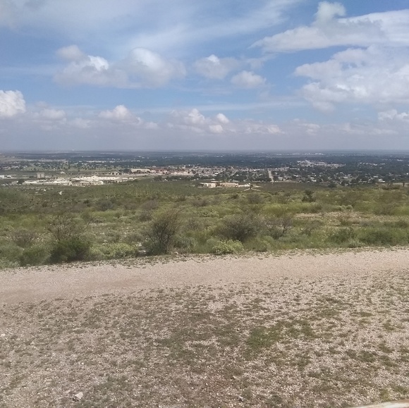 Meet your Posher, Joshua - Picture 1 of 1